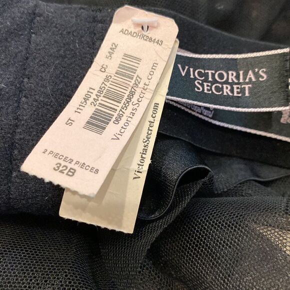 NWT Victoria’s Secret Lace Mesh Black Halter Teddy Babydoll Lingerie Nightie 32B - Picture 14 of 16